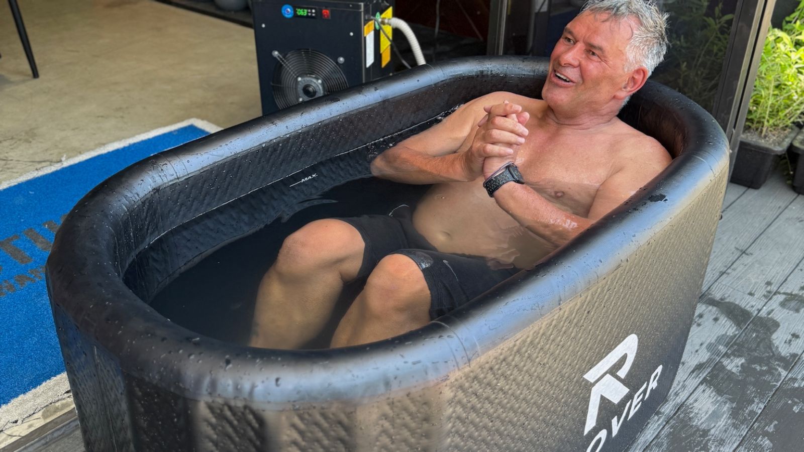 Cold Plunge Therapy: The Power of Icy Recovery for Your Body and Mind