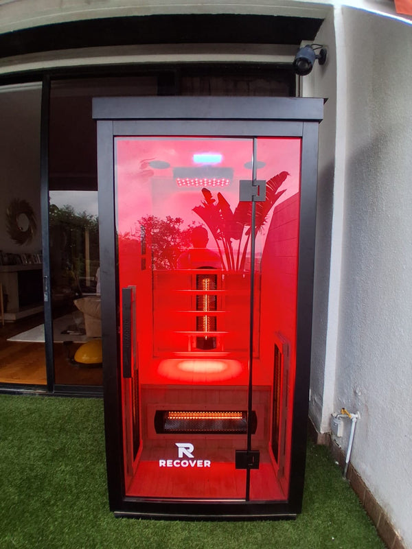 R Sauna Square outdoor far-infrared sauna, customer setup