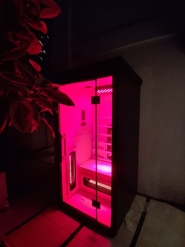 R Sauna Square outdoor far-infrared sauna, customer setup