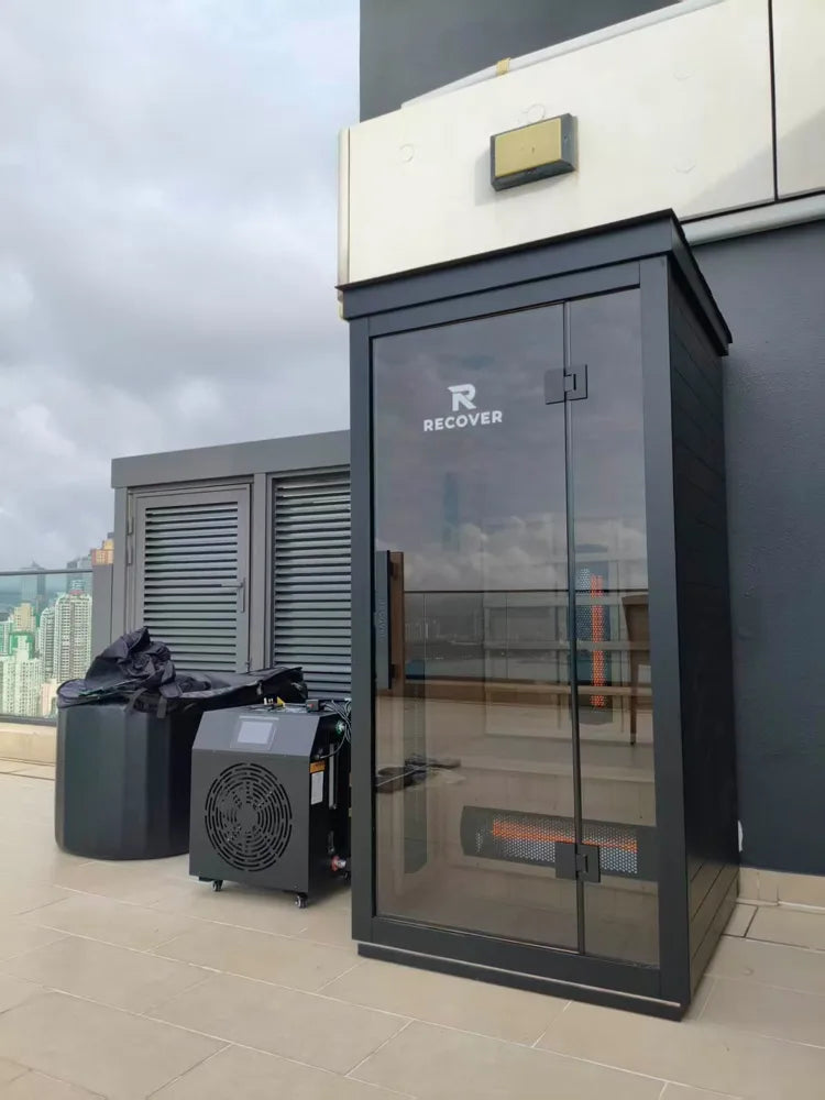 Outdoor R Sauna with cold plunge and chiller on a rooftop