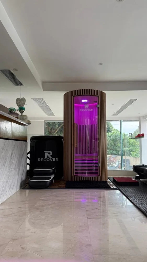 R Sauna Circle in a bright home