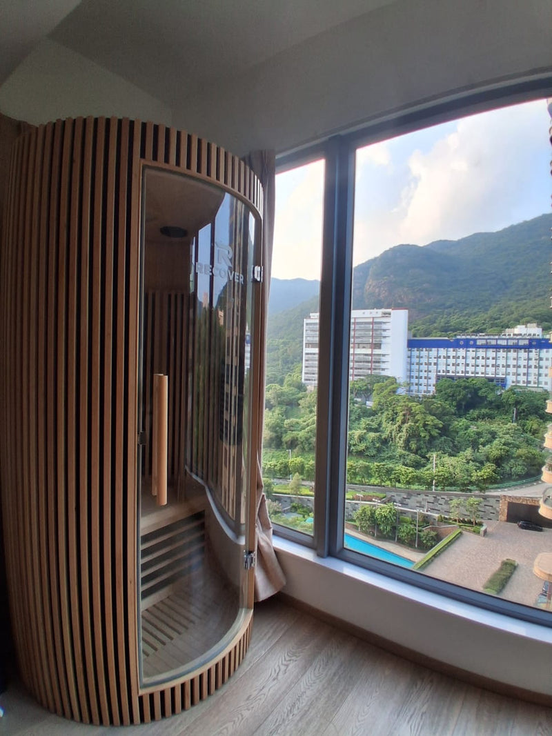 R Sauna Circle by a window with a mountain view
