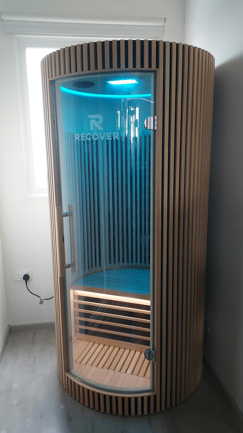R Sauna Circle in blue light